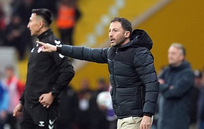 "Fenerbahçe'den 4-0'lık Gala: Tedesco'dan Skriniar Yorumu Gündemde!"