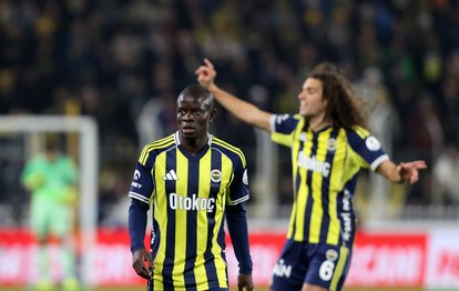 "Fenerbahçe'nin 3-1'lik Zaferi: Tedesco'nun Kante-Guendouzi İkilisi ve Saha Stratejisi"