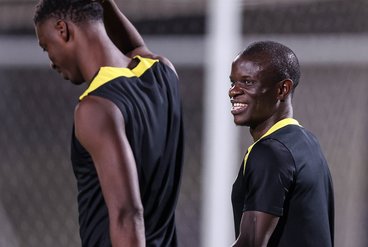 "Kante ve En-Nesyri Transferlerinde İmza Neden Atılamıyor? İşin Perde Arkası!"