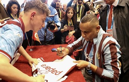 Trabzonspor'un eski yıldızı Jaja, bordo-mavili taraftarlarla buluştu!